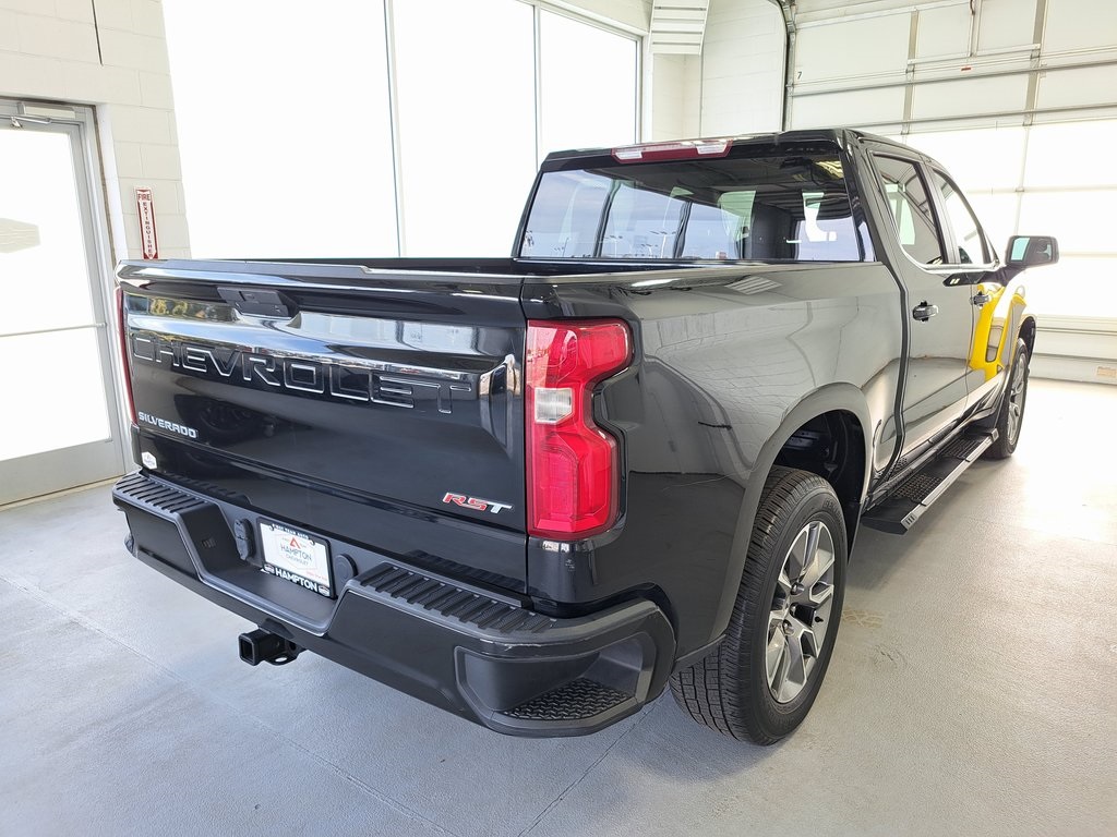 2021 Chevrolet Silverado 1500 RST photo 4