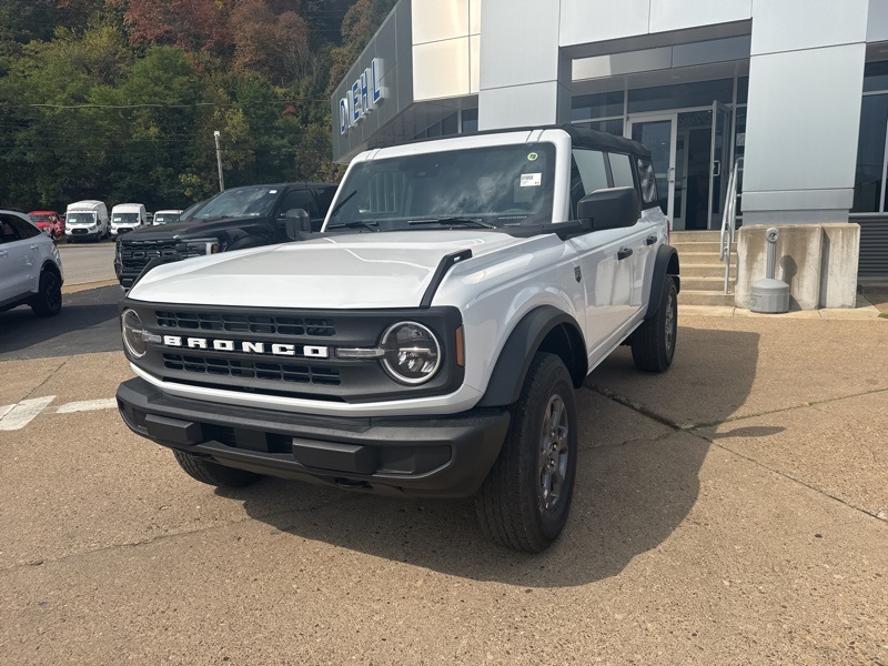2025 Ford Bronco Big Bend photo 3