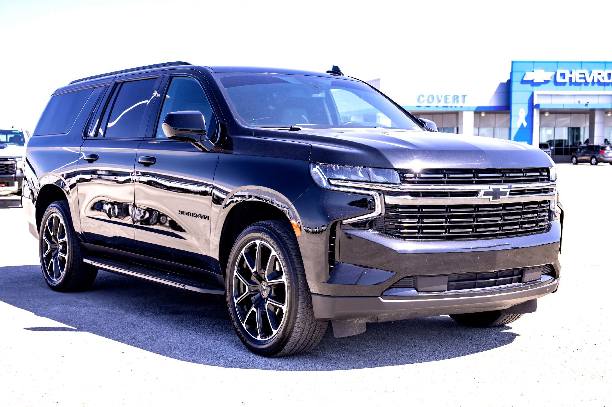 2021 Chevrolet Suburban RST photo 4