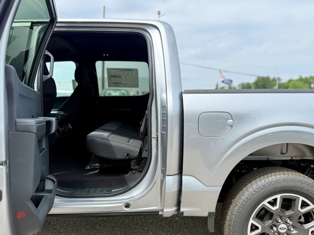 2025 Ford F-150 STX photo 26