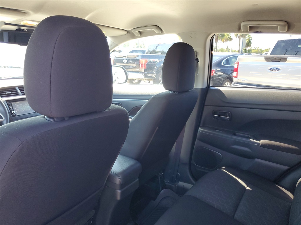 2021 Mitsubishi Outlander Sport ES photo 26