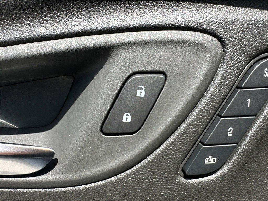 2026 Buick Encore GX Avenir photo 15
