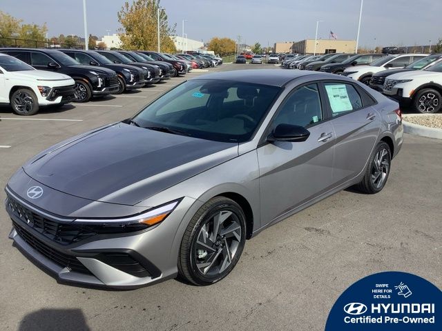 2025 Hyundai Elantra Blue's photo