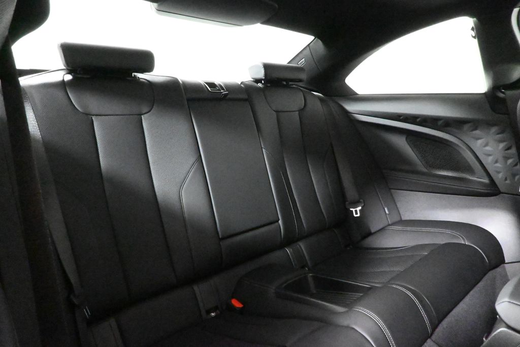 2025 Bmw 230i 230i xDrive photo 32