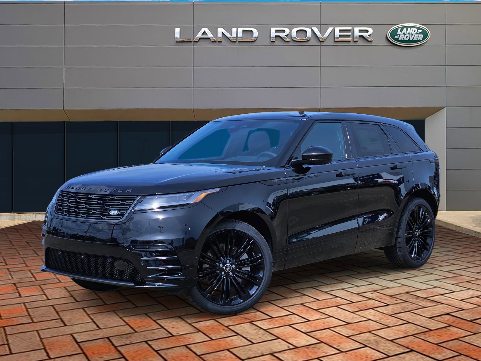 2026 Land Rover Range Rover Velar Dynamic SE's photo
