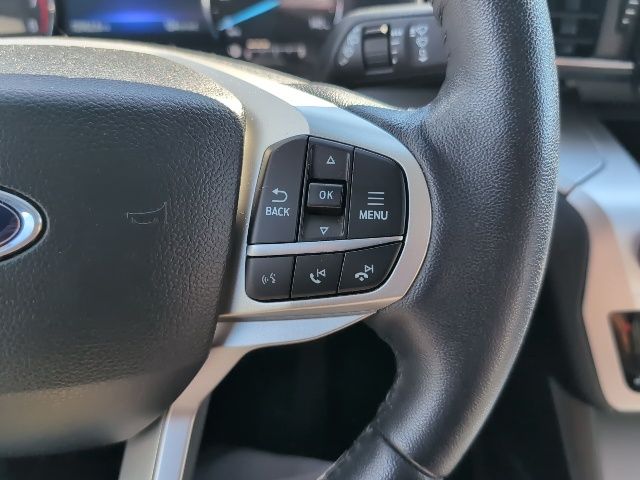 2022 Ford Explorer XLT photo 4