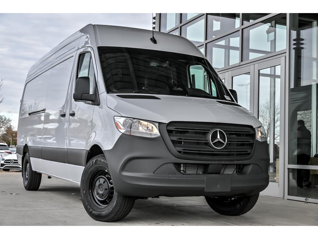 2025 Mercedes-Benz Sprinter Cargo Van Base's photo