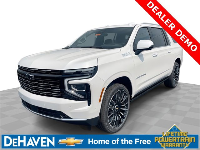 2025 Chevrolet Suburban High Country's photo