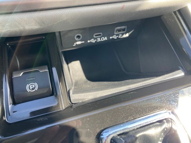 2023 Subaru Legacy Premium photo 18