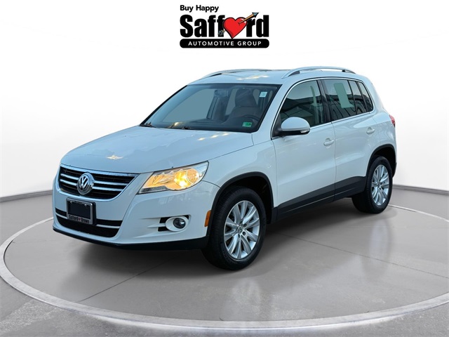 2009 Volkswagen Tiguan SE's photo