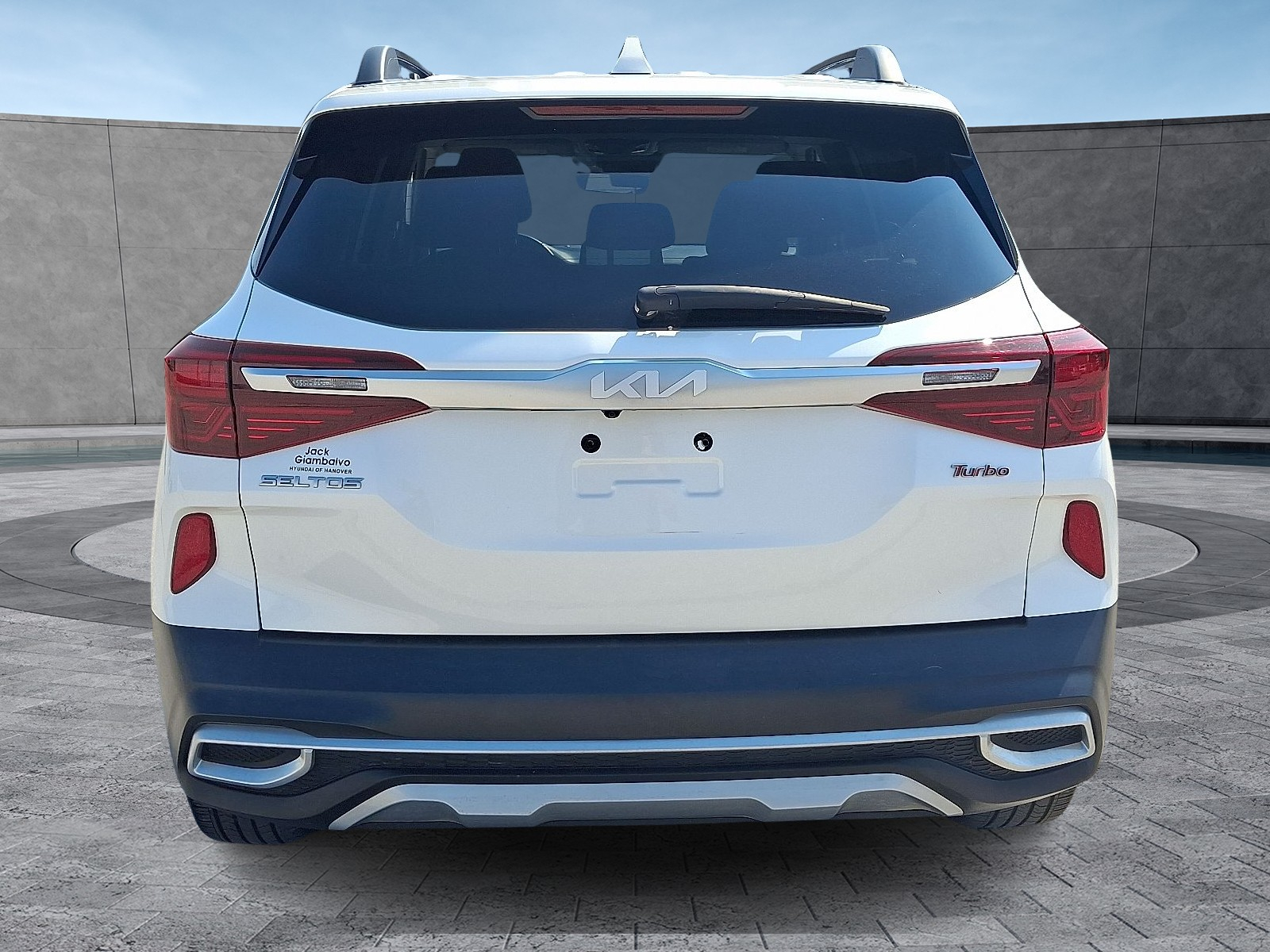 2022 Kia Seltos Nightfall Edition photo 7