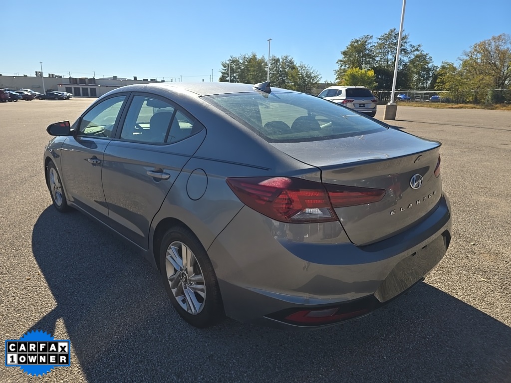 2019 Hyundai Elantra Value Edition photo 4