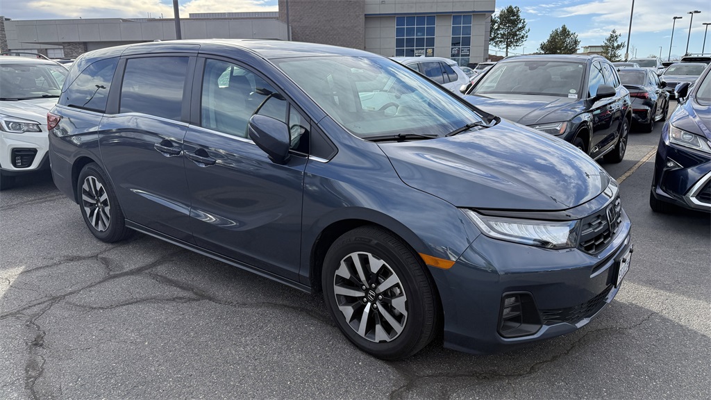 2025 Honda Odyssey EX-L's photo