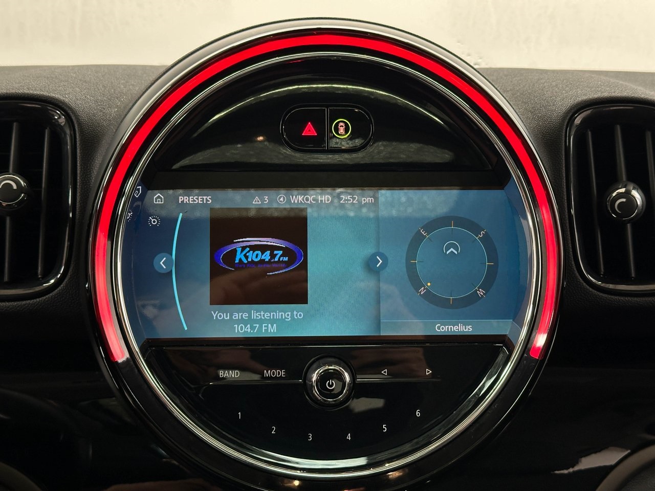 2022 Mini Cooper Signature photo 10