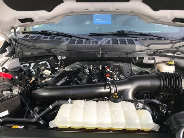 2024 Ford F-150 Lariat photo 3