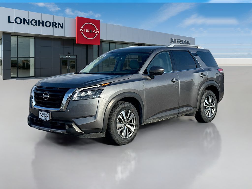 2025 Nissan Pathfinder SL photo 2
