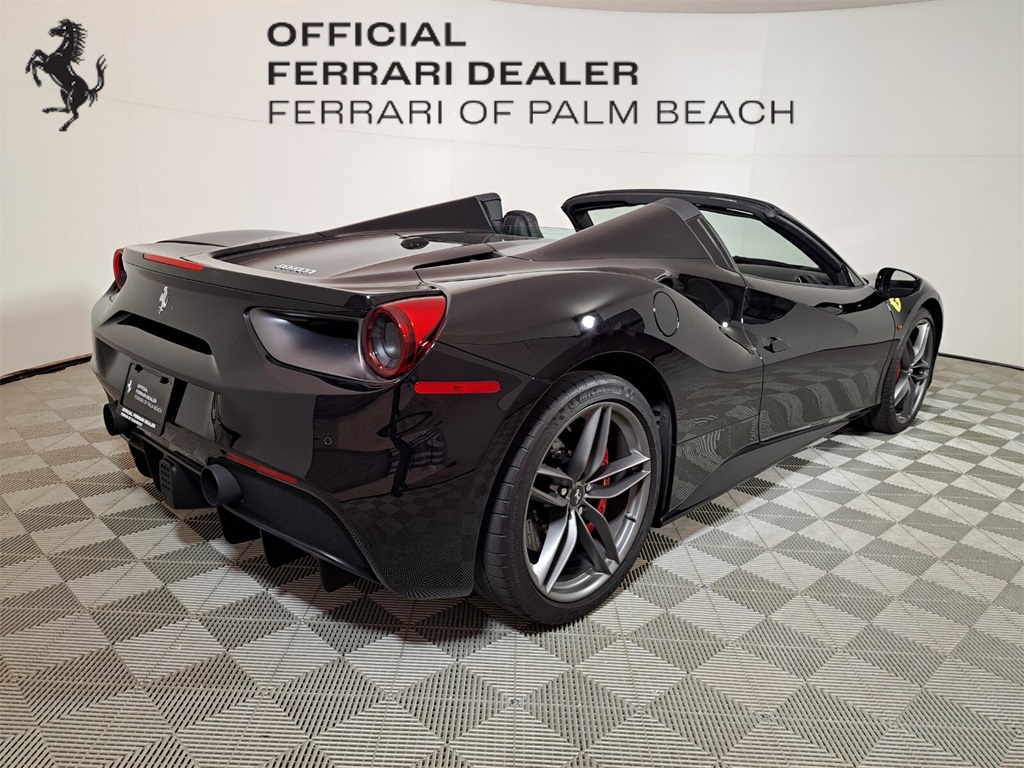 Certified Used 2018 Nero DS 1250 Ferrari Base image 3