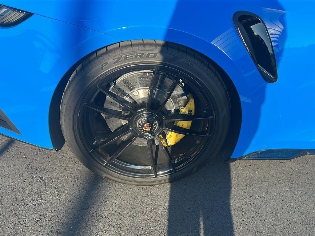2023 Porsche 911 Turbo S photo 4