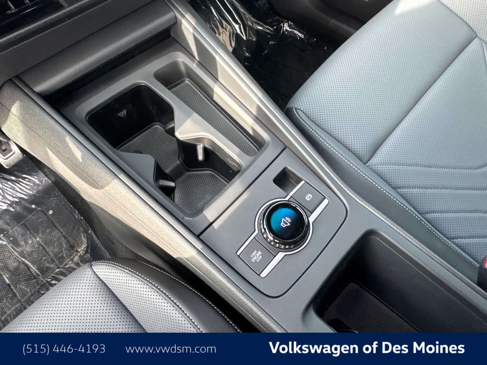 2025 Volkswagen Tiguan SE R-Line Black photo 16