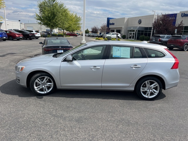 Used 2015 Volvo V60 Platinum with VIN YV1612SD7F1188046 for sale in Billings, MT