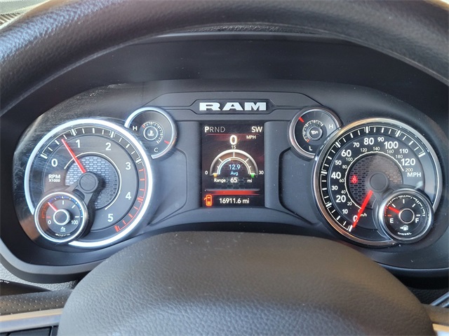2024 Ram 3500 SLT photo 25