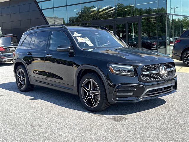 2024 Mercedes Benz GLB 250 photo 2