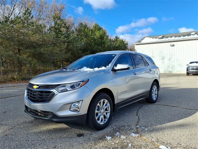 2019 Chevrolet Equinox LT photo 3