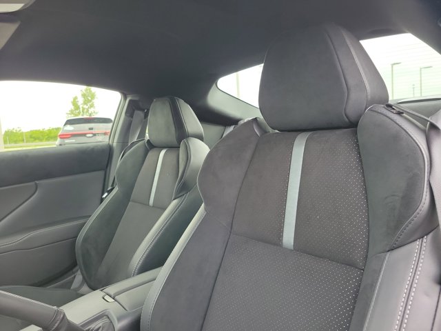 2023 Toyota GR86 Premium photo 14