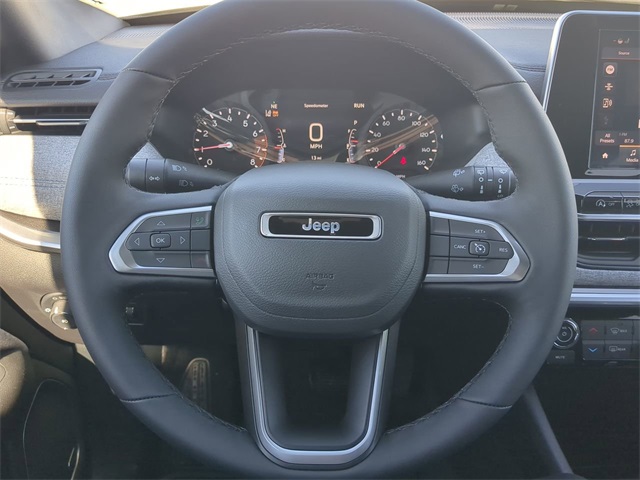 2025 Jeep Compass North Edition Latitude photo 29