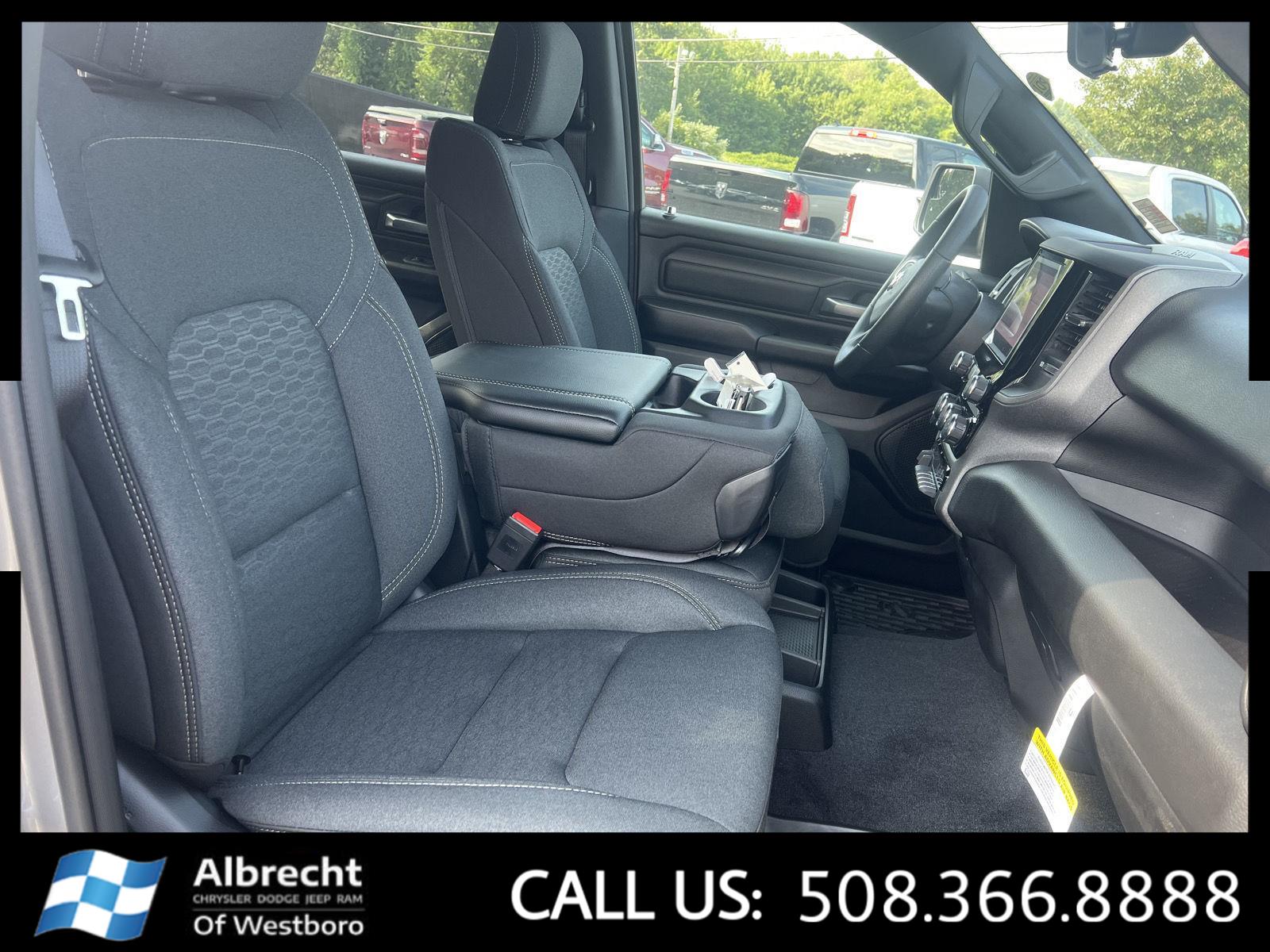 2026 Ram 1500 Warlock photo 18