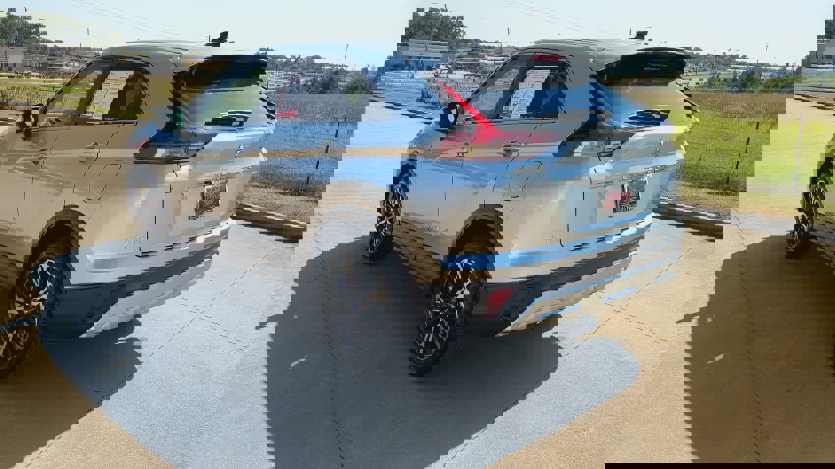 2024 Mitsubishi Eclipse Cross SE photo 4