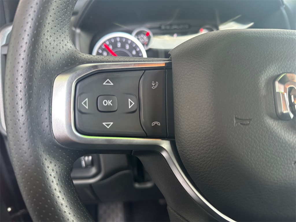 2025 Ram 1500 Tradesman photo 28