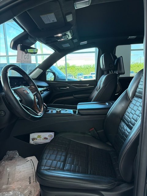 2021 Cadillac Escalade Sport Platinum's photo