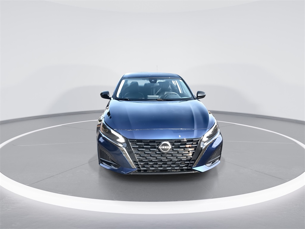 2024 Nissan Altima 2.5 SR photo 3