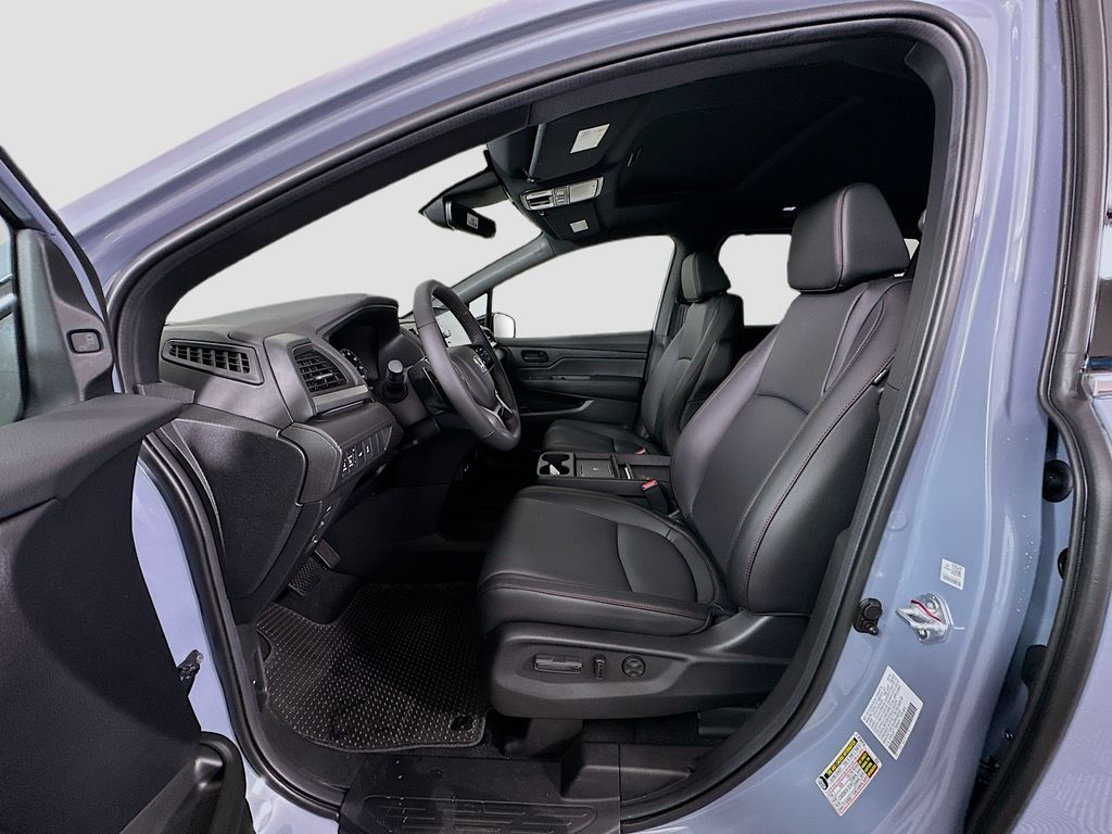 2026 Honda Odyssey Sport photo 13