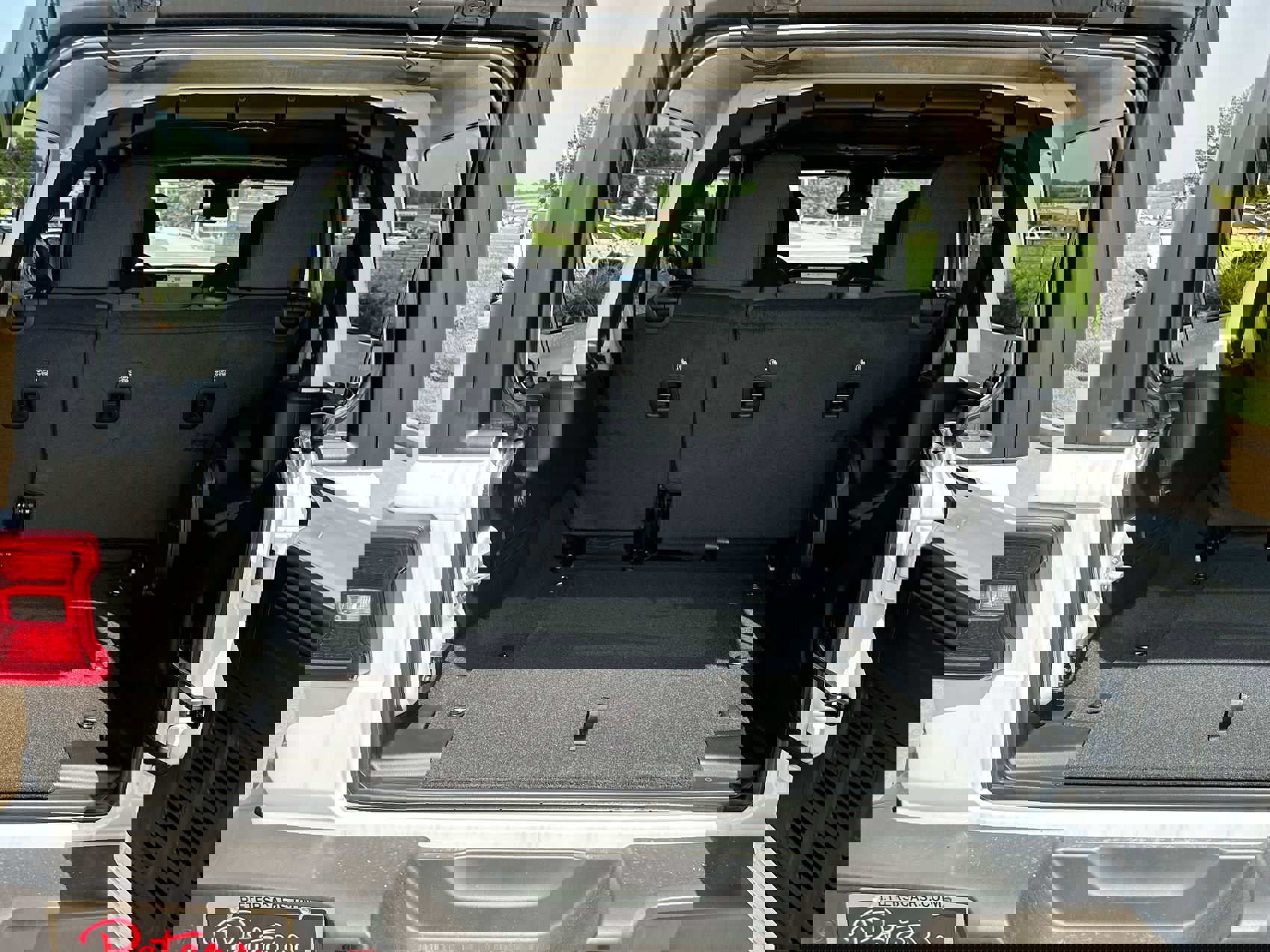 2024 Jeep Wrangler Sport S photo 22