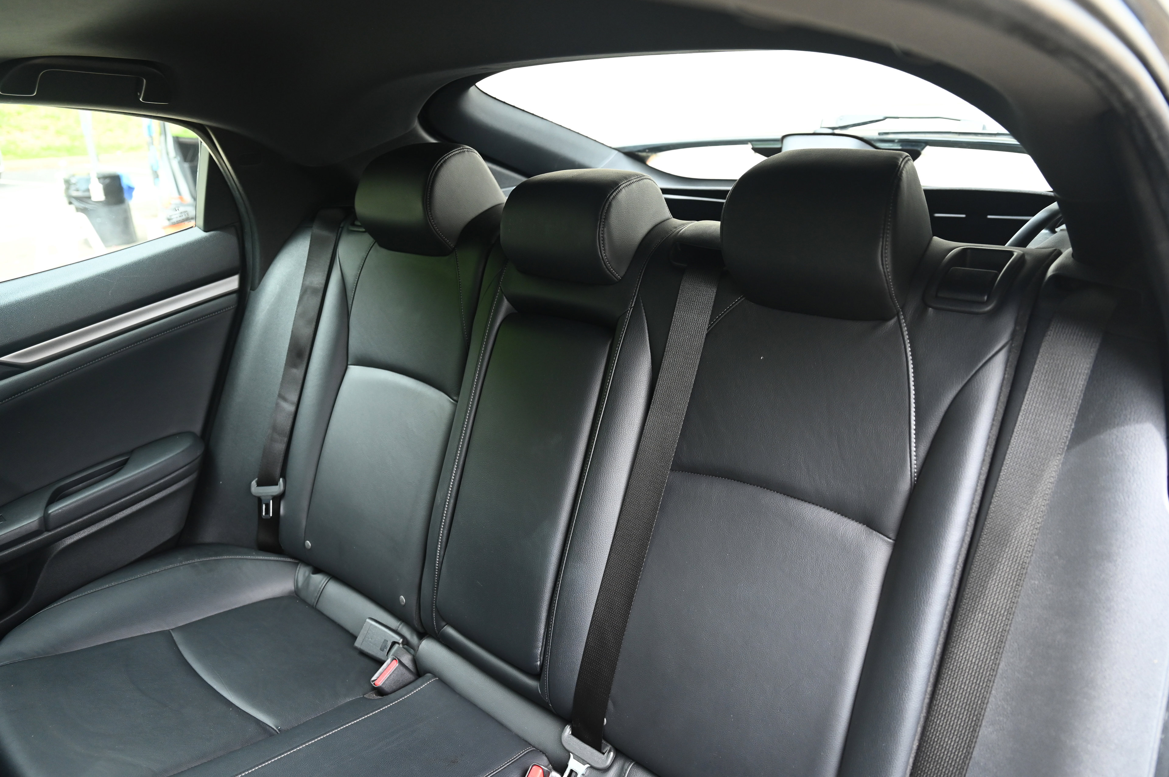 2020 Honda Civic Hatchback EX-L photo 20
