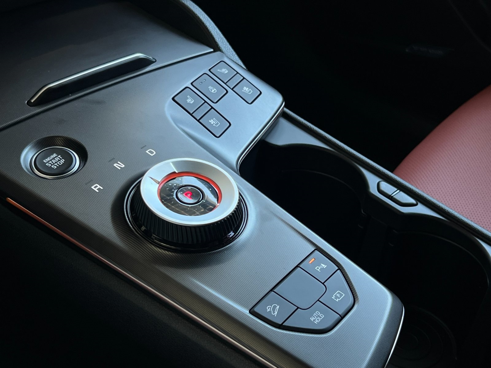 2026 Kia Sportage Hybrid photo 24