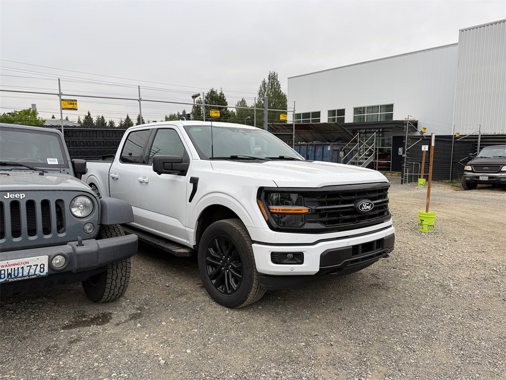 2024 Ford F-150 XLT photo 4