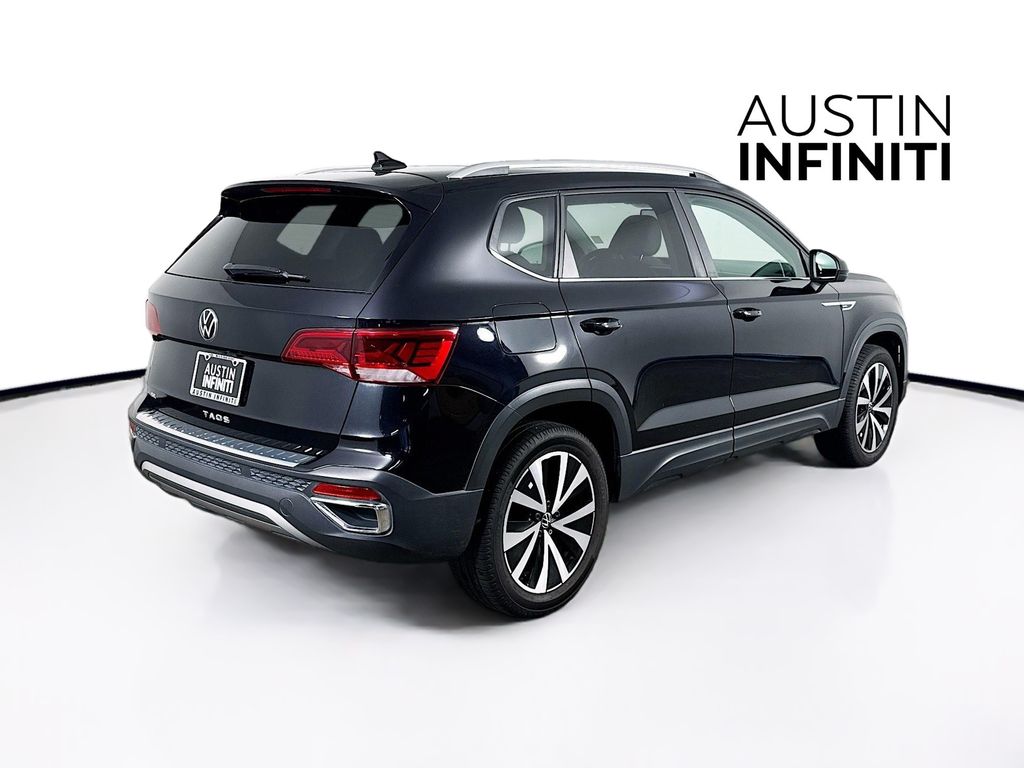 2022 Volkswagen Taos SE photo 7
