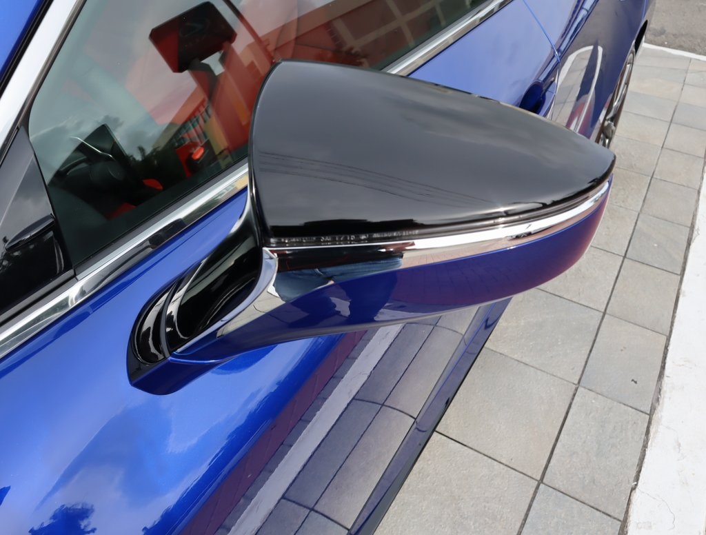 2025 Lexus IS 300 F SPORT photo 11