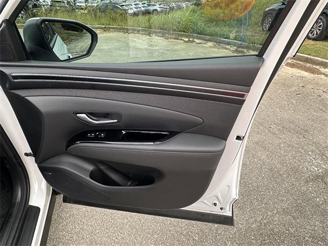 2024 Hyundai Tucson Hybrid Limited photo 14