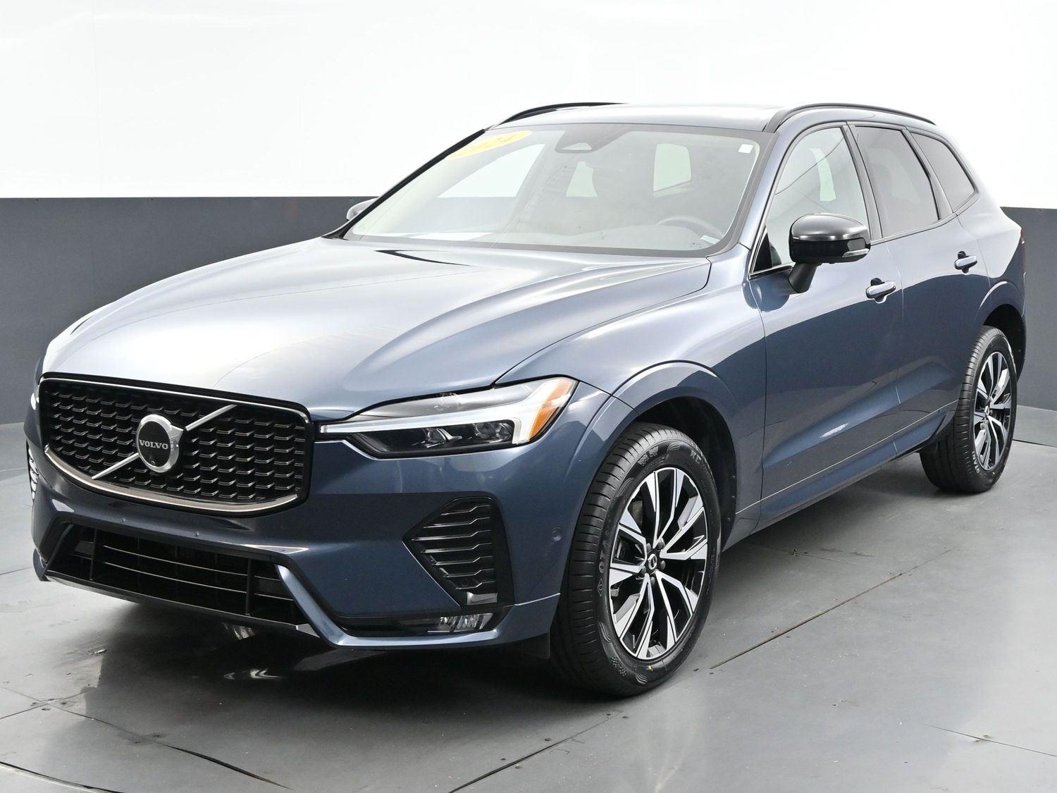 2024 Volvo XC60 Plus photo 3