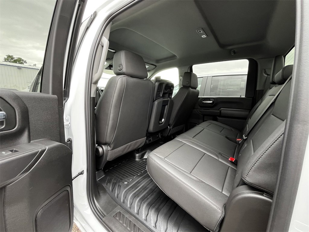 2025 Chevrolet Silverado 2500HD photo 7