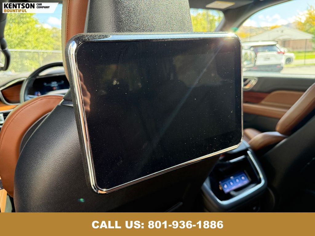 2022 Lincoln Navigator L Reserve photo 34