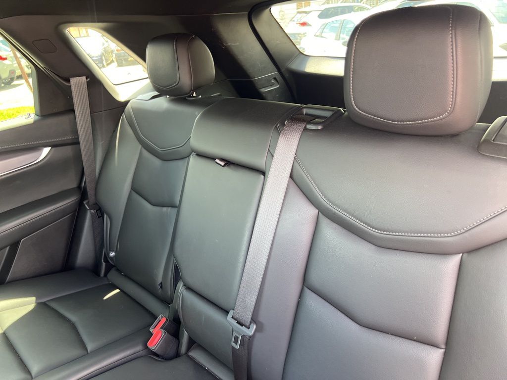 2022 Cadillac XT5 Luxury photo 23