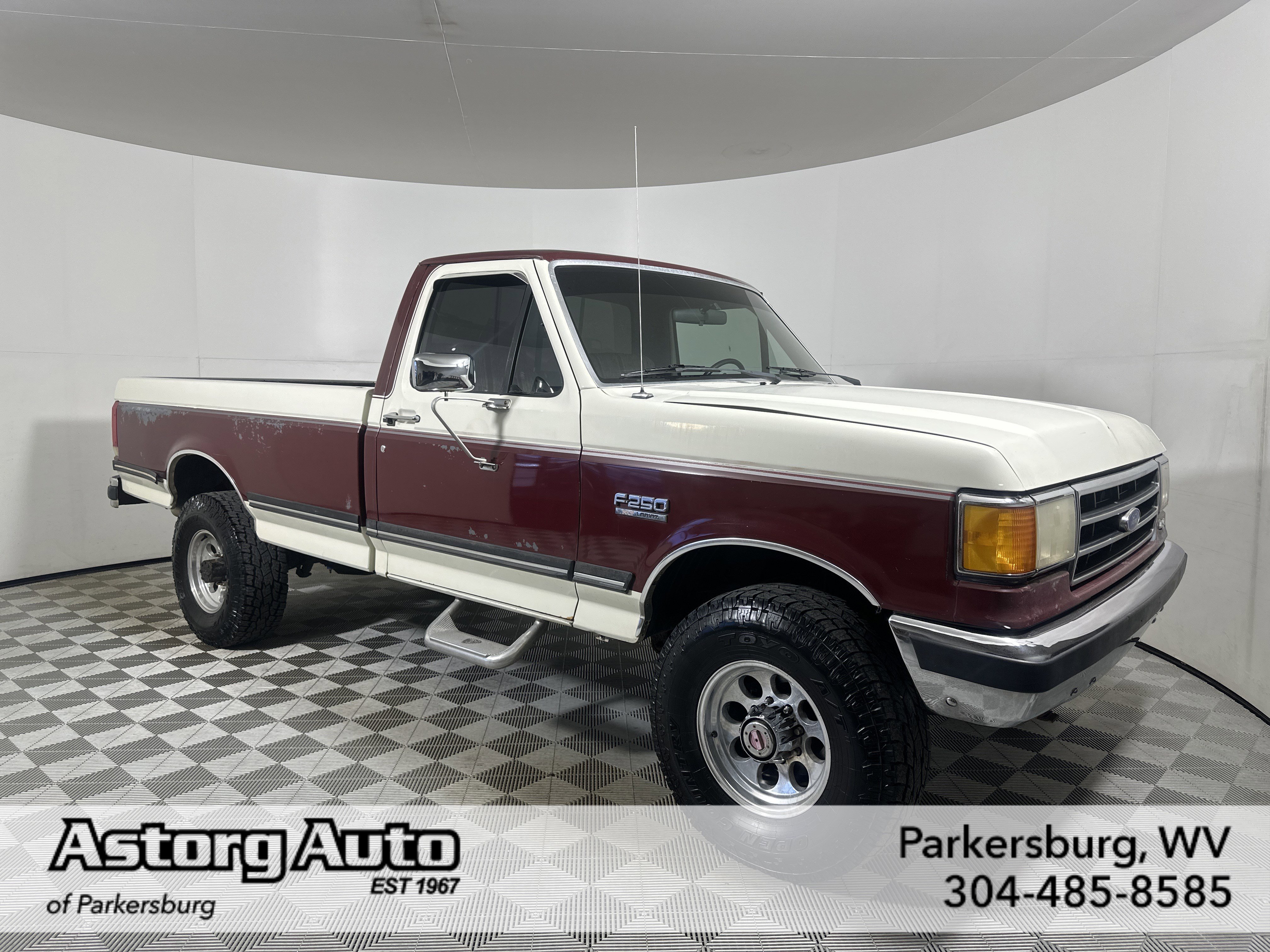 1990 Ford F-250's photo