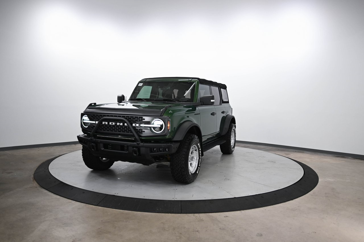 2022 Ford Bronco Badlands photo 4