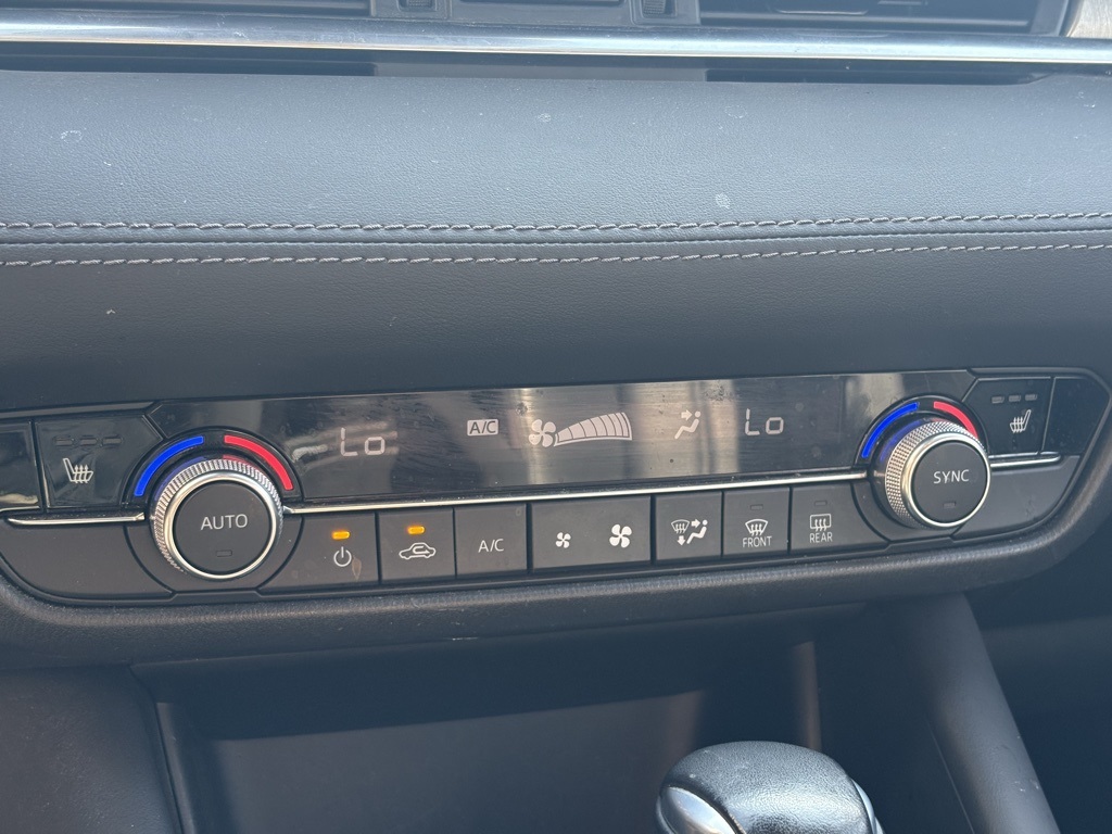 2020 Mazda Mazda6 Touring photo 11