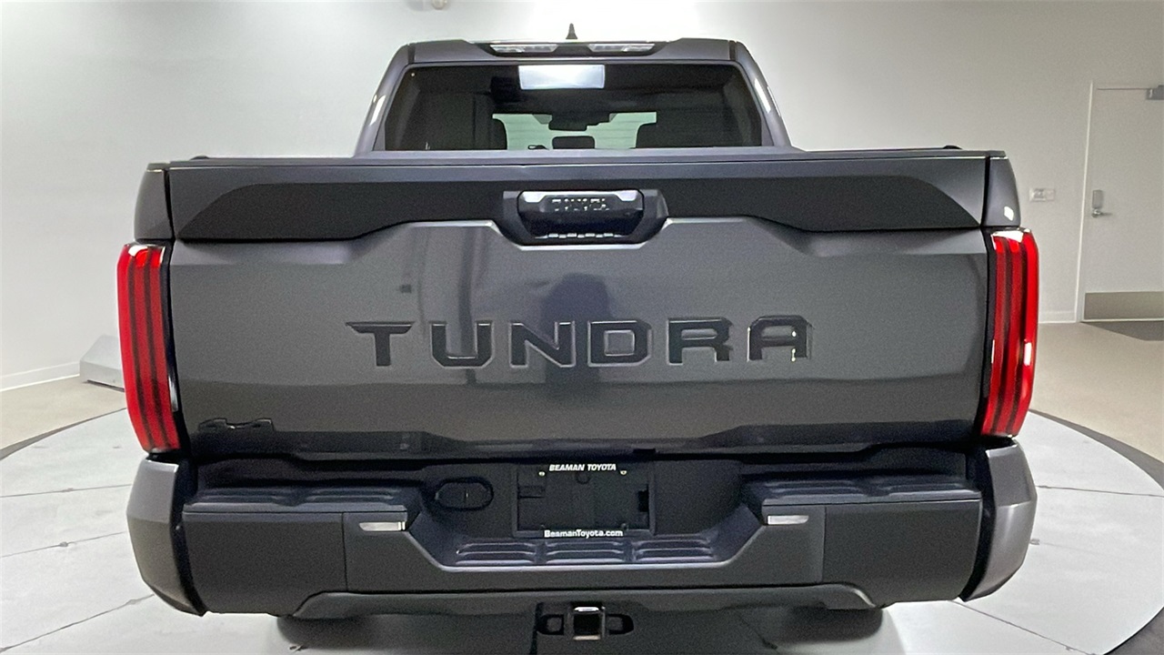 2025 Toyota Tundra SR5 photo 4
